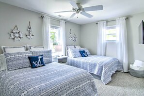 3 bedrooms, iron/ironing board, Internet, bed sheets - Fire Pit + Views: Canal-Front Fenwick Island Home (Selbyville)