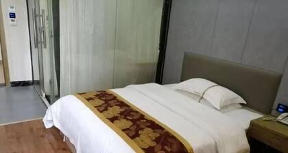 Menghui Dongjiang Haina Hotel
