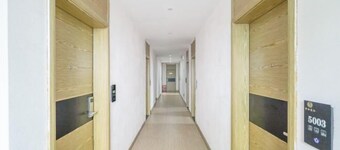 Menghui Dongjiang Haina Hotel