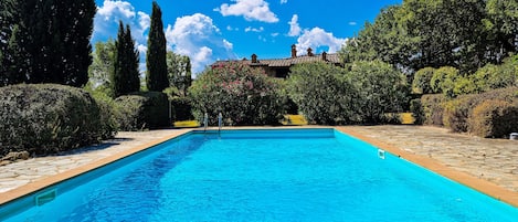 Piscina externa