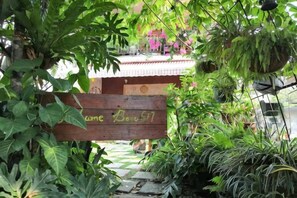 Ảnh chưa phân loại, 4 trong số 42 ảnh, nút