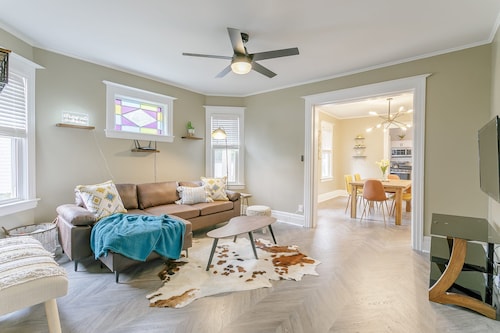 Fresh Modern Apartment - Walking Distance to U of R/Strong Hospital