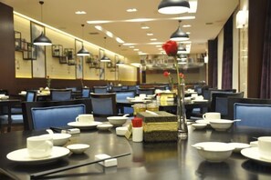 Unclassified image, 3 of 47, button - Jinhengsheng Holiday Hotel (Yunxiao)