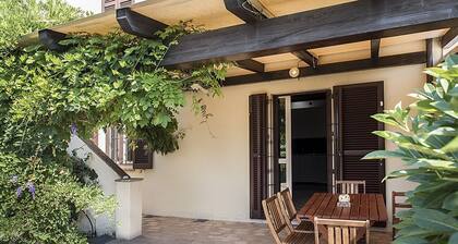 N256 - Numana, brand new three-room apartment with garden