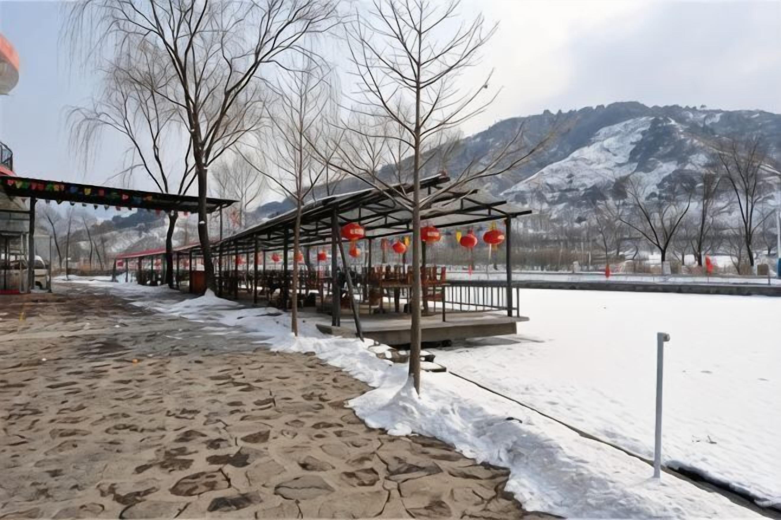숙박 시설 구내
