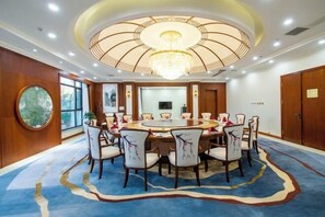 Restaurant - Kunlong Hot Spring Hotel (Yantai)