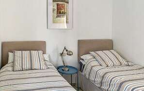 2 chambres, Wi-Fi gratuit, draps fournis