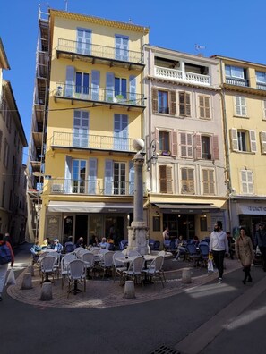 Restauration extérieure