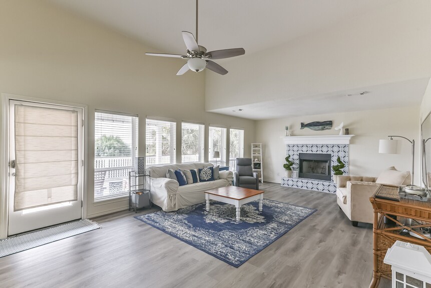 Casita Del Mar: Cozy Galveston Beach House Short Walk To The Beach! - Jamaica Beach, TX