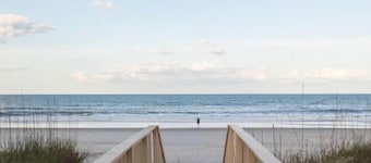 Cobia Cottage by the Sea - Brand New Putting Green and Peloton!