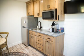 Fridge, microwave, coffee/tea maker, toaster - Gorgeous views, unique stay minutes away from hot pools, golfing, restaurants.  (Lava Hot Springs)