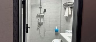 Holiday Weekend Hotel