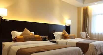 Baotianman Shanshui Inn