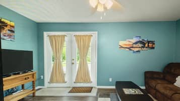 Smart TV, DVD player