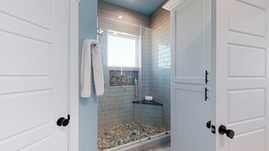Shower, towels