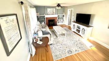 Smart TV, books, computer monitors