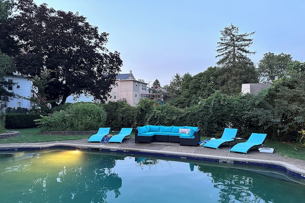 Seasonal outdoor pool