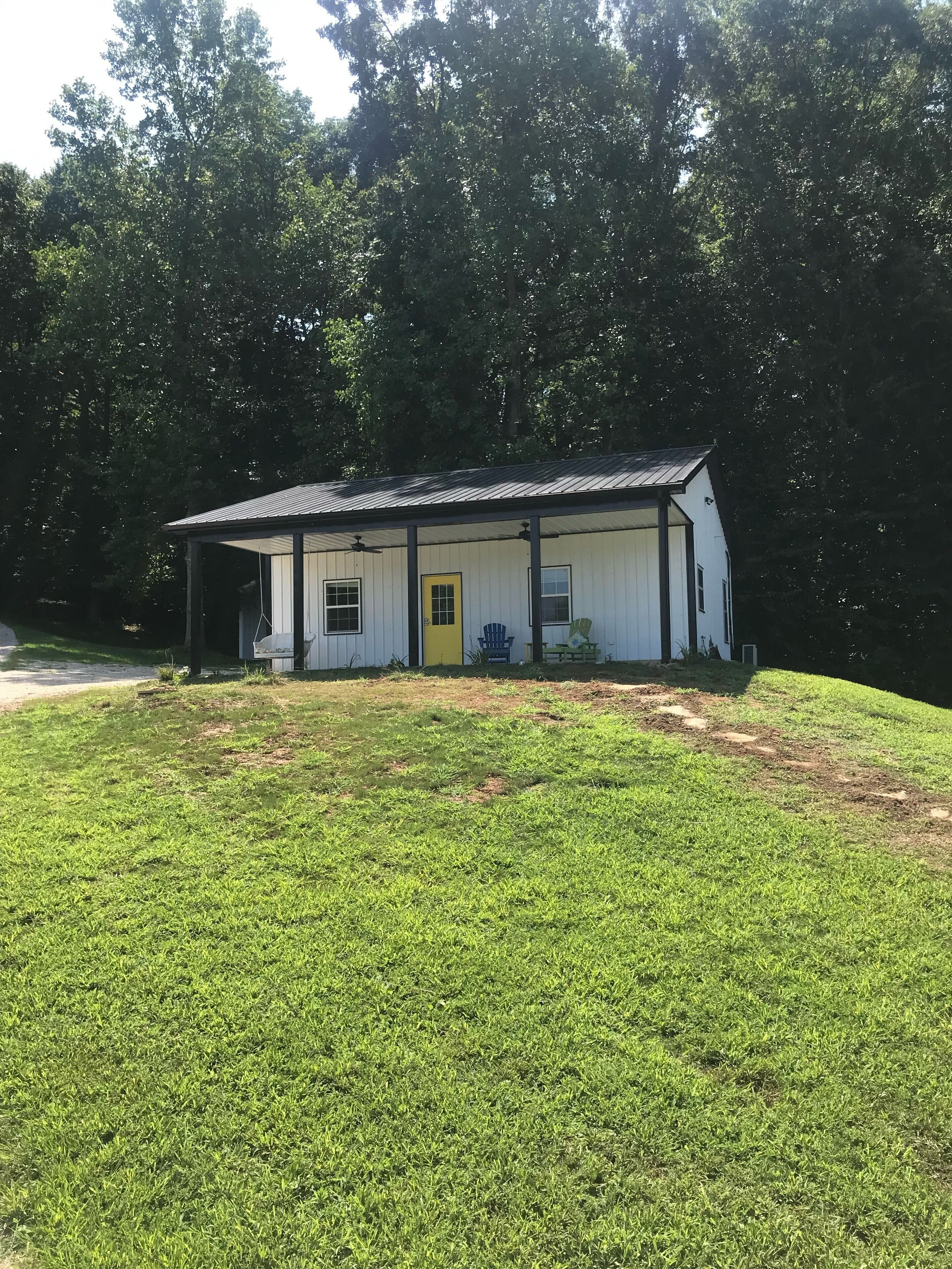 Lakeview Cottage. Newly Constructed Cottage with Unrivaled View of Patoka Lake in French Lick, United States