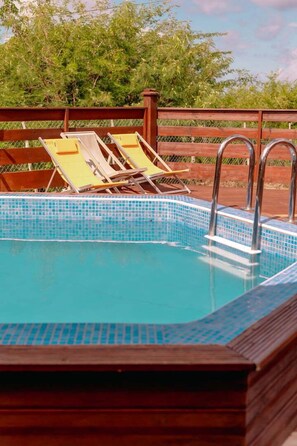 Pool - TIPI 2 Kalbas • Domaine de Meilly (Saint-Louis)