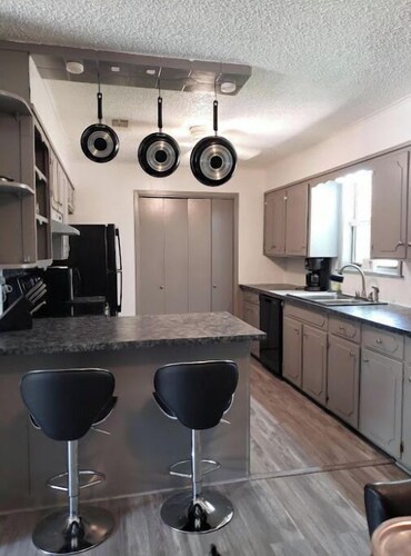 Toledo bend lake view home quiet neighborhood community boat launch.