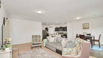 Smart TV, table football