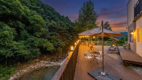 Gapyeong Gamseong216 Poolvilla Pension