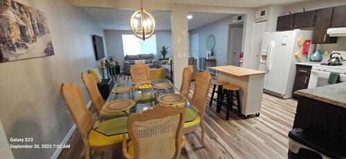 The Yellow Door, 3-bdrm home, 28 minutes to Tombstone or Bisbee, minutes to fort