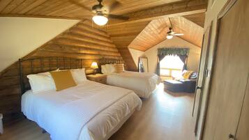 2 Schlafzimmer, Reisekinderbett, kostenloses WLAN, Bettwäsche