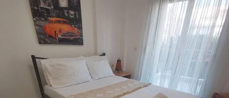 1 bedroom, iron/ironing board, WiFi, bed sheets