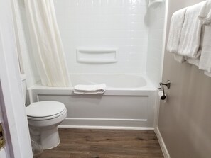 Chambre Double | Salle de bain