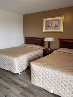 Bureau, Wi-Fi gratuit, draps fournis