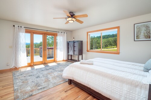 Five Bedroom Farmhouse Vineyard And Winery