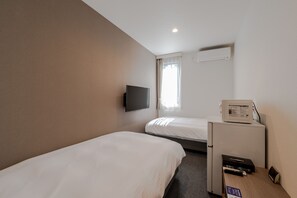 Standard Twin Room | Free WiFi, bed sheets