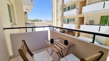 Standard Apartment | Terrace/patio