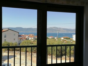 Interior - Apartment mit Meerblick, Whirlpool & Sauna - 200 m zum Strand (Slatine)