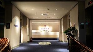 Unclassified image, 4 of 51, button - Water meworld (Taipei)