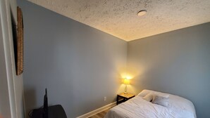 Apartment, 1 Bedroom, Smoking, Balcony | 2 bedrooms
