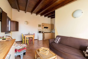 House, 1 Bedroom, Private Pool | Lounge