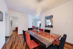 Apartment, 2 Bedrooms | Dining - Casa De Chiles - The Heart Of Vibrant Cuauhtémoc (Mexico City)