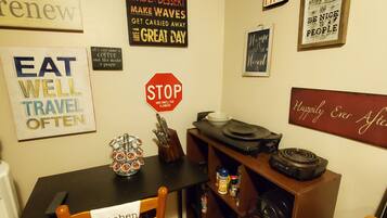 Habitación, 1 habitación | Restaurantes