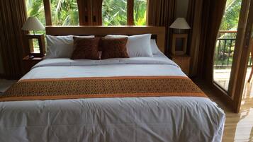 Room, 1 Bedroom, Smoking, Private Pool | 1 bedroom
