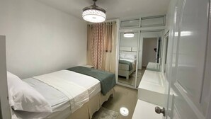 Appartement, 4 chambres, fumeurs, patio