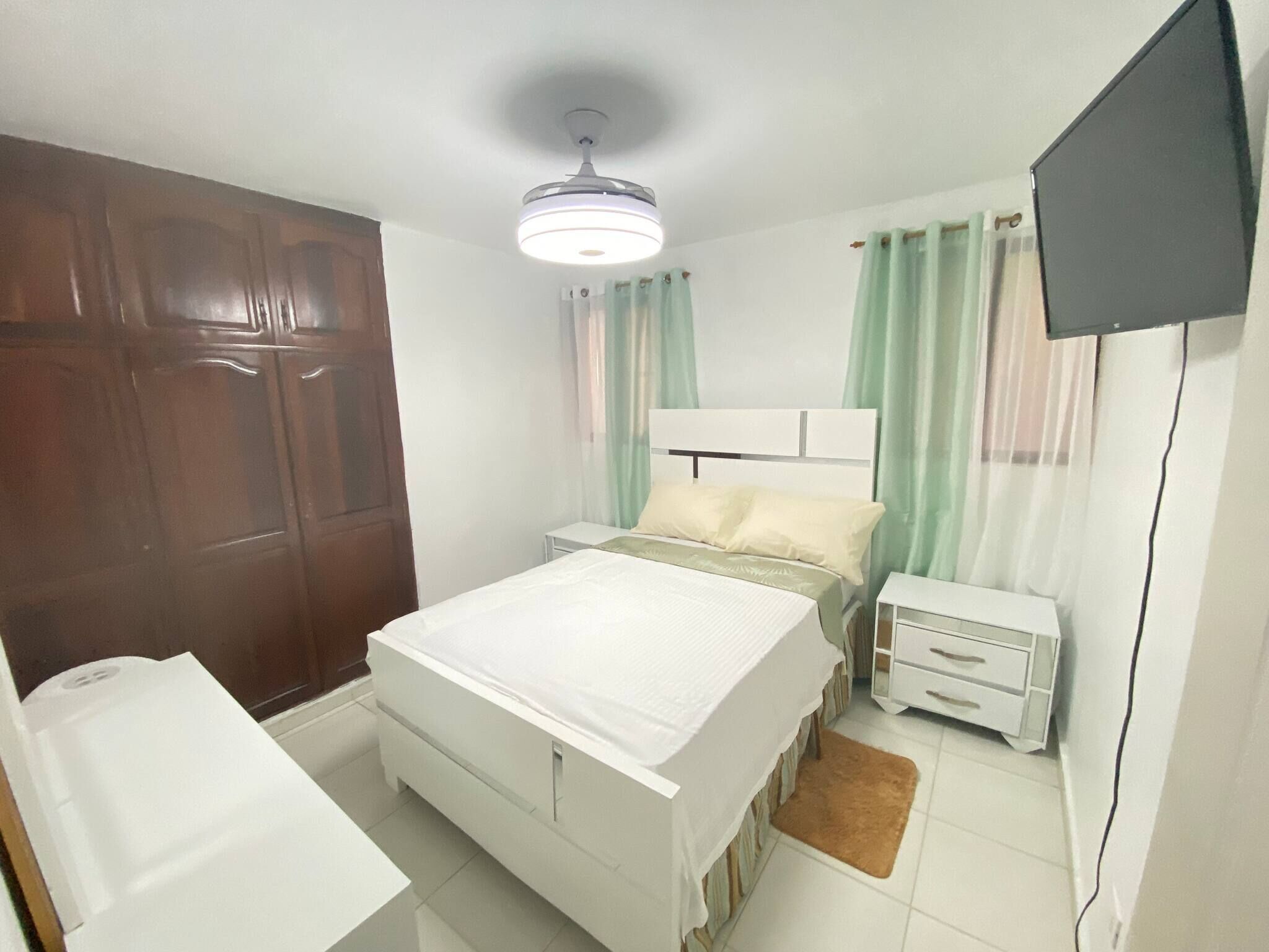 Apartment, 3 Bedrooms, Patio, Garden View