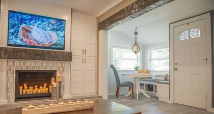 Family Home With Private Pool & Yard Only 24 Mi to Disney