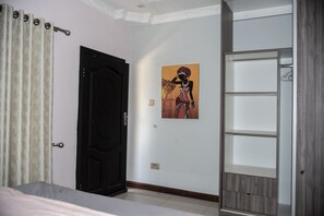 아파트, 침실 2개 | 욕실 | 샴푸