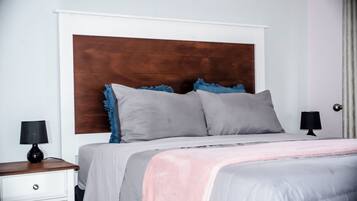 Apartment, 2 Bedrooms | 2 bedrooms, travel crib