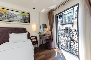 Executive Room, 2 Single Beds, Non Smoking, City View | City view