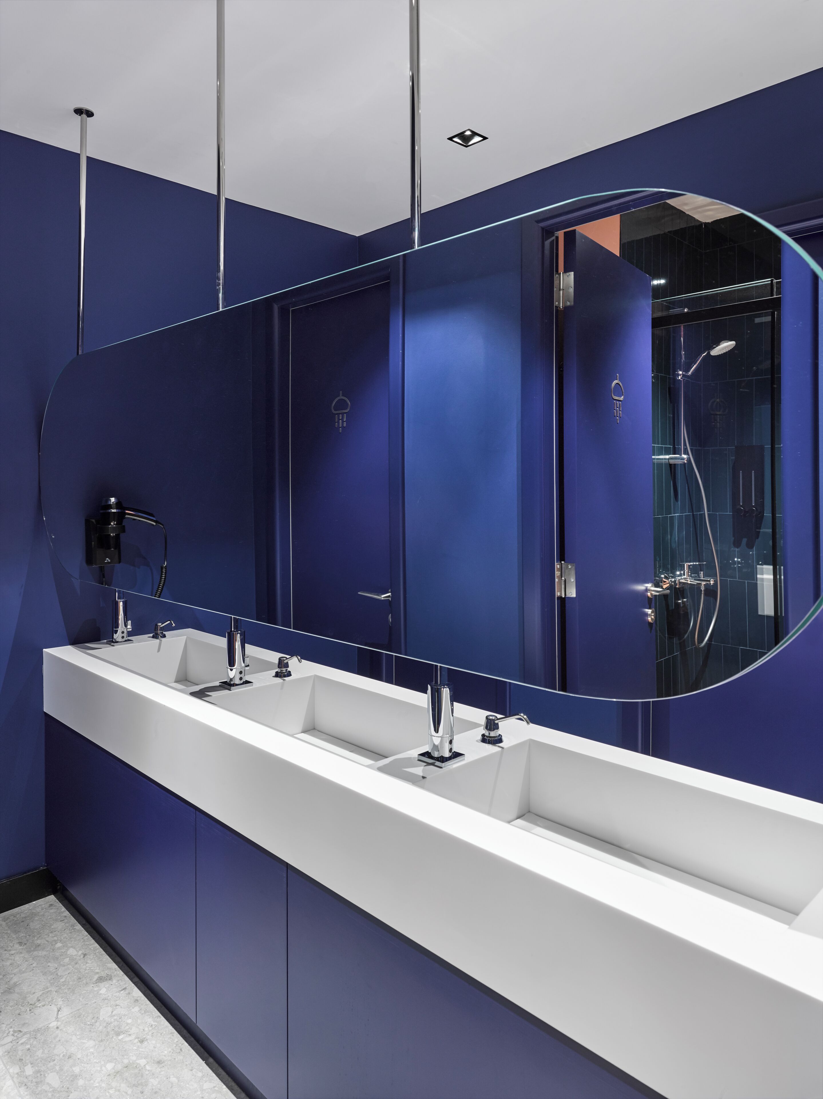 shower, rainfall showerhead, eco-friendly toiletries, hair dryer