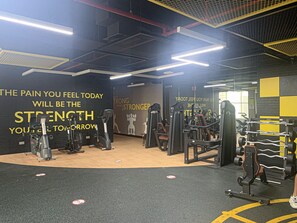 Fitness facility - Cozy Studio in Downtown Dubai (Dubai)