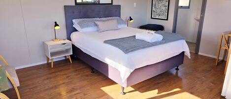 1 bedroom, free WiFi, bed sheets, wheelchair access